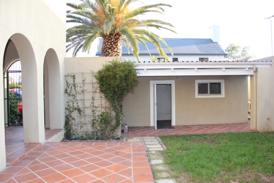 To Let 3 Bedroom Property for Rent in Audas Estate Western Cape